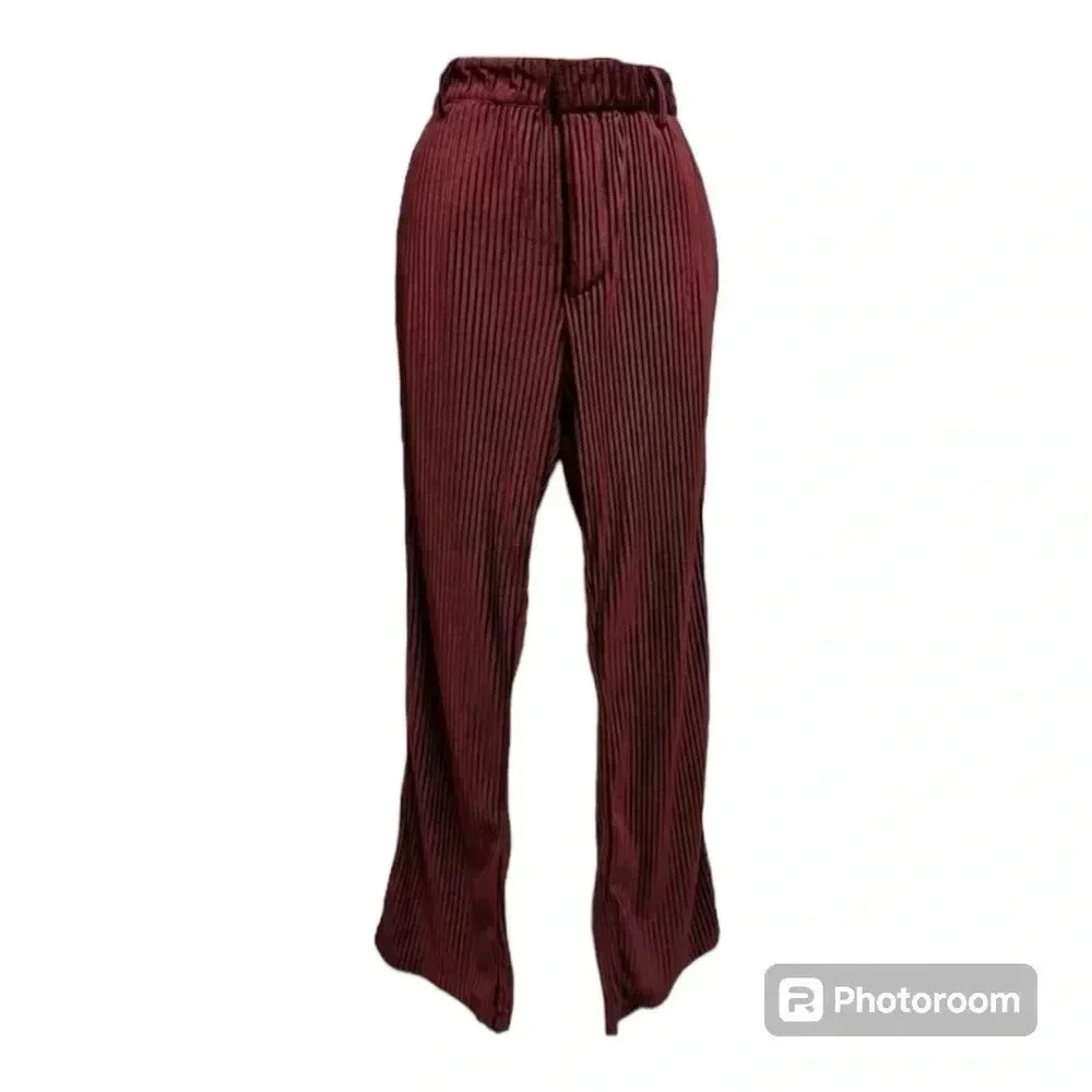 Urban Outfitters Ribbed Velvet Corduroy High Rise Flare Pants Burgundy Size 4